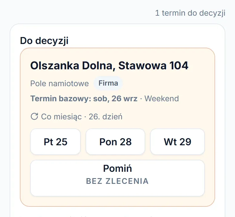 Zlecenia stałe na telefonie: termin w sobotę „Do decyzji” z podpowiedzią dni obok, a pod nim lista według najbliższego terminu.